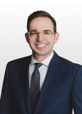 Headshot-Kagan, Alex